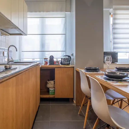 Color Family Apartment *